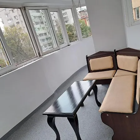 Apartament Titulescu/banu Manta *